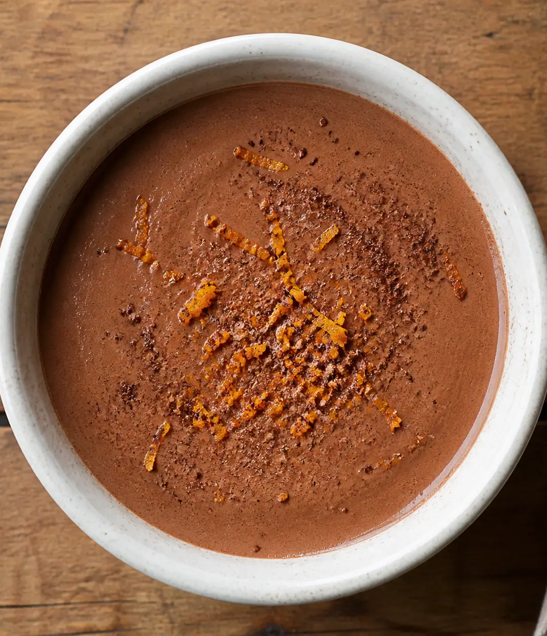 Cacau quente com cardamomo e laranja